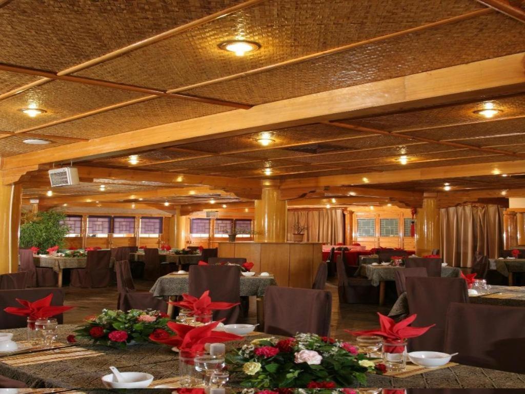 The Silk Road Dunhuang Hotel Exterior foto
